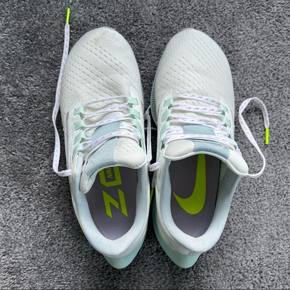Nike Air Zoom Pegasus 38 PRM running shoe - Picture 6 of 9
